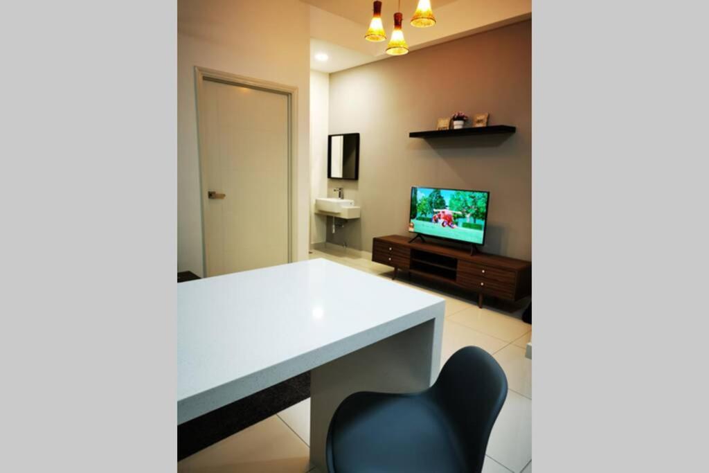 Happyhome @ Arte Mont Kiara Kuala Lumpur Hartamas Damansara Zewnętrze zdjęcie