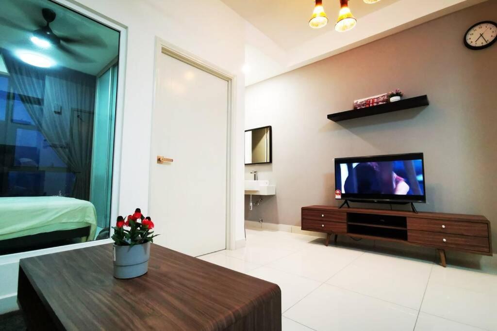 Happyhome @ Arte Mont Kiara Kuala Lumpur Hartamas Damansara Zewnętrze zdjęcie